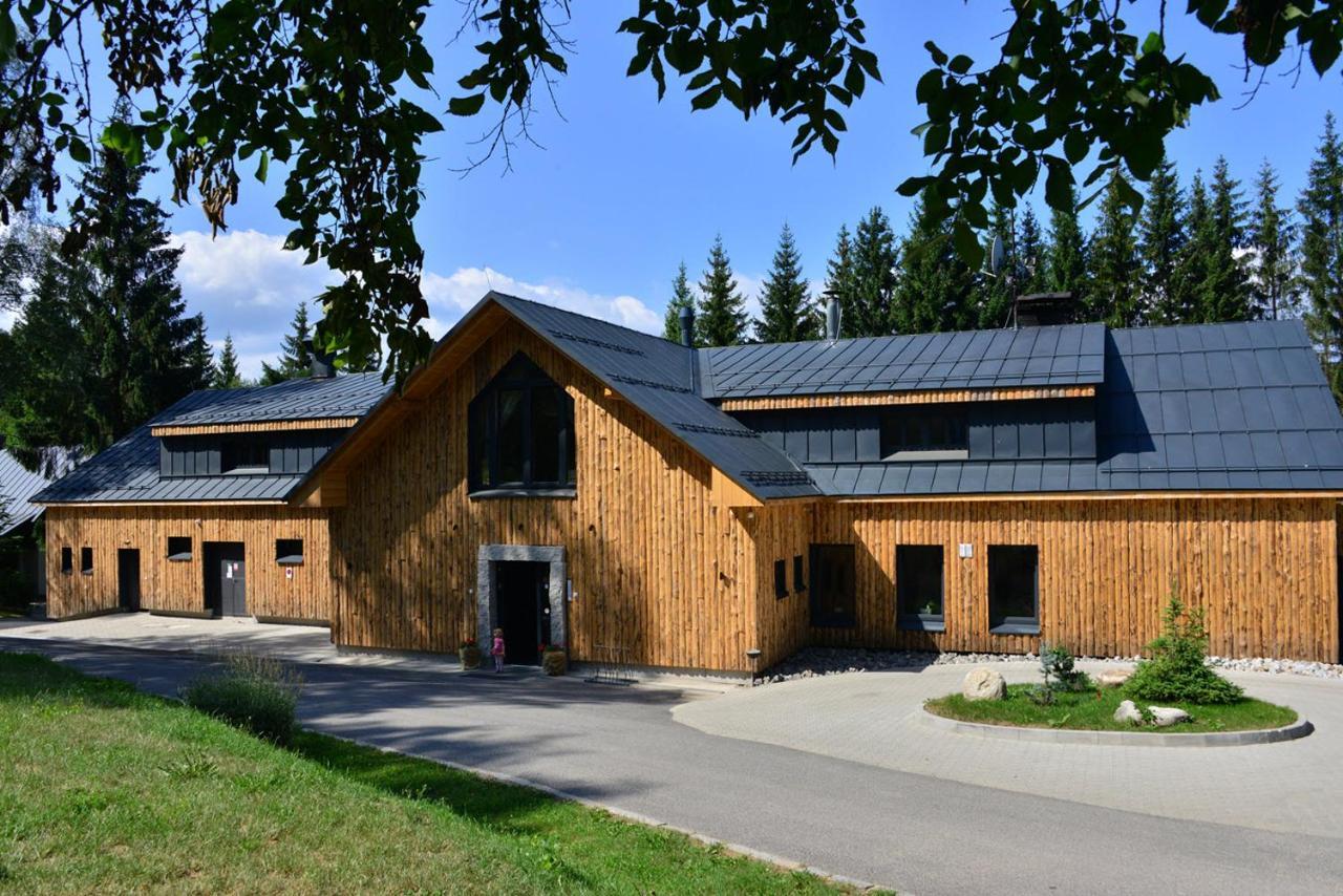 Montanie Resort Desná Екстериор снимка